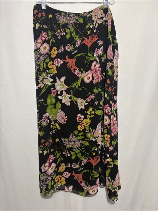 christie & jill Dresses & Skirts - Black Floral Midi Skirt with Pink & Green Bloom Print